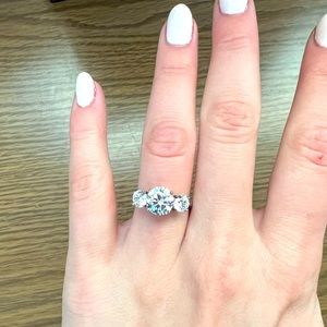 3 TCW Round White Cubic Zirconia 3-Stone Ring in Platinum-plated Sterling Silver